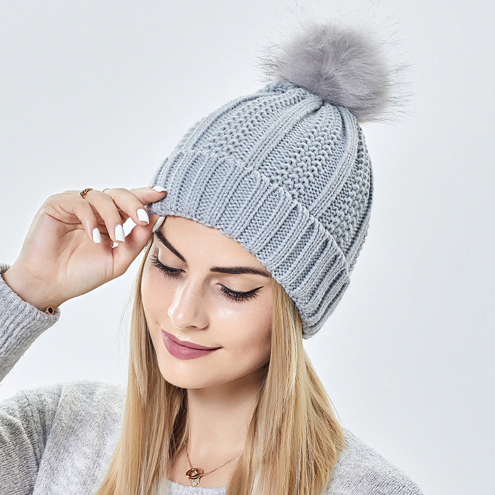 Women’s Winter Pom Beanie with Satin Lining Warm Knit Hat